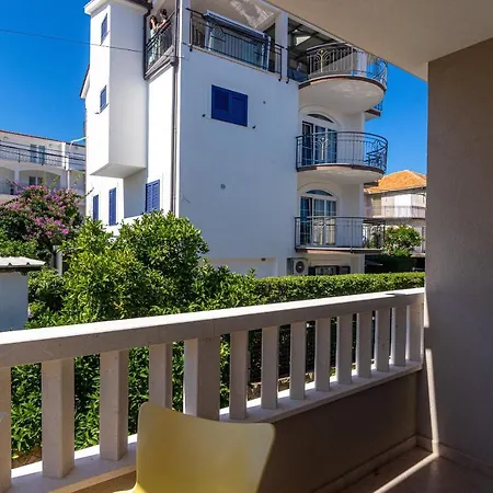 Janja Apartmán