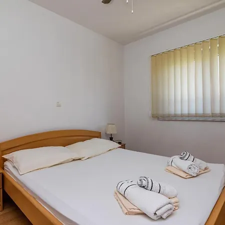 Apartments Tokic *